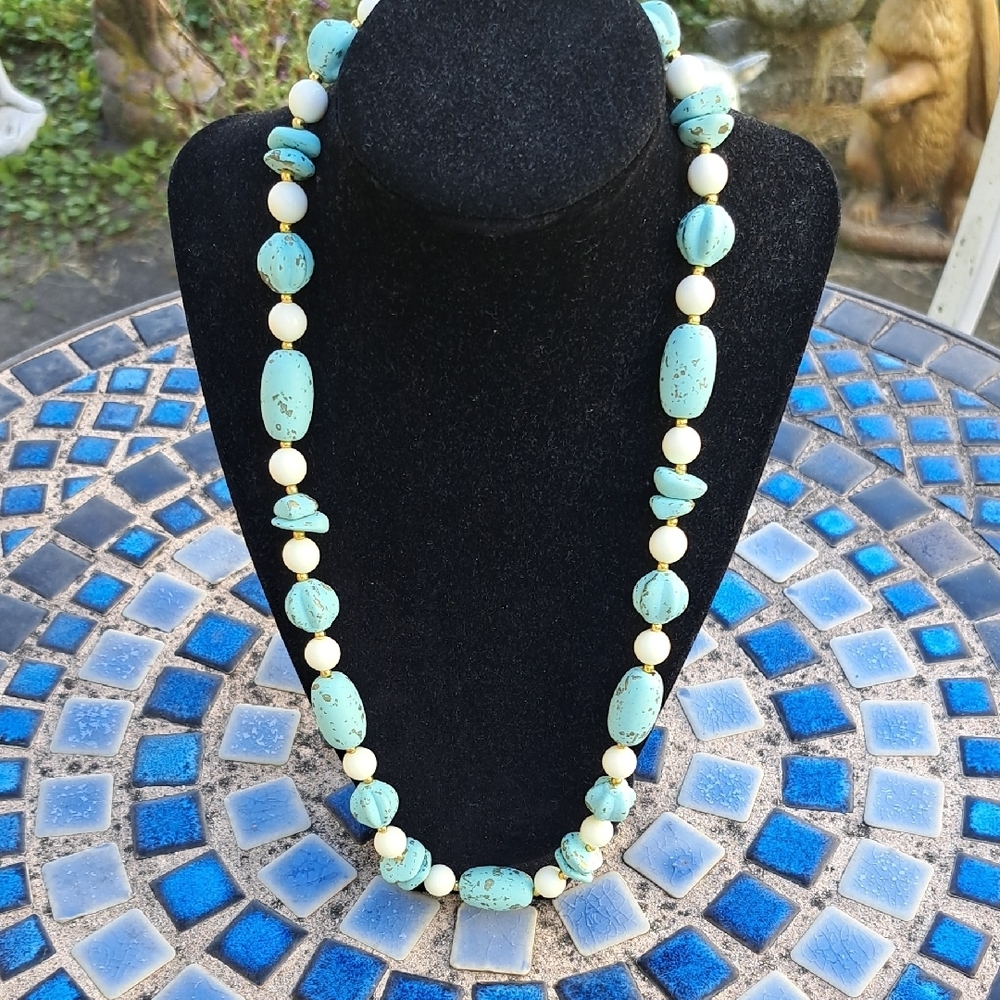 Vintage Blue Speckled WHI